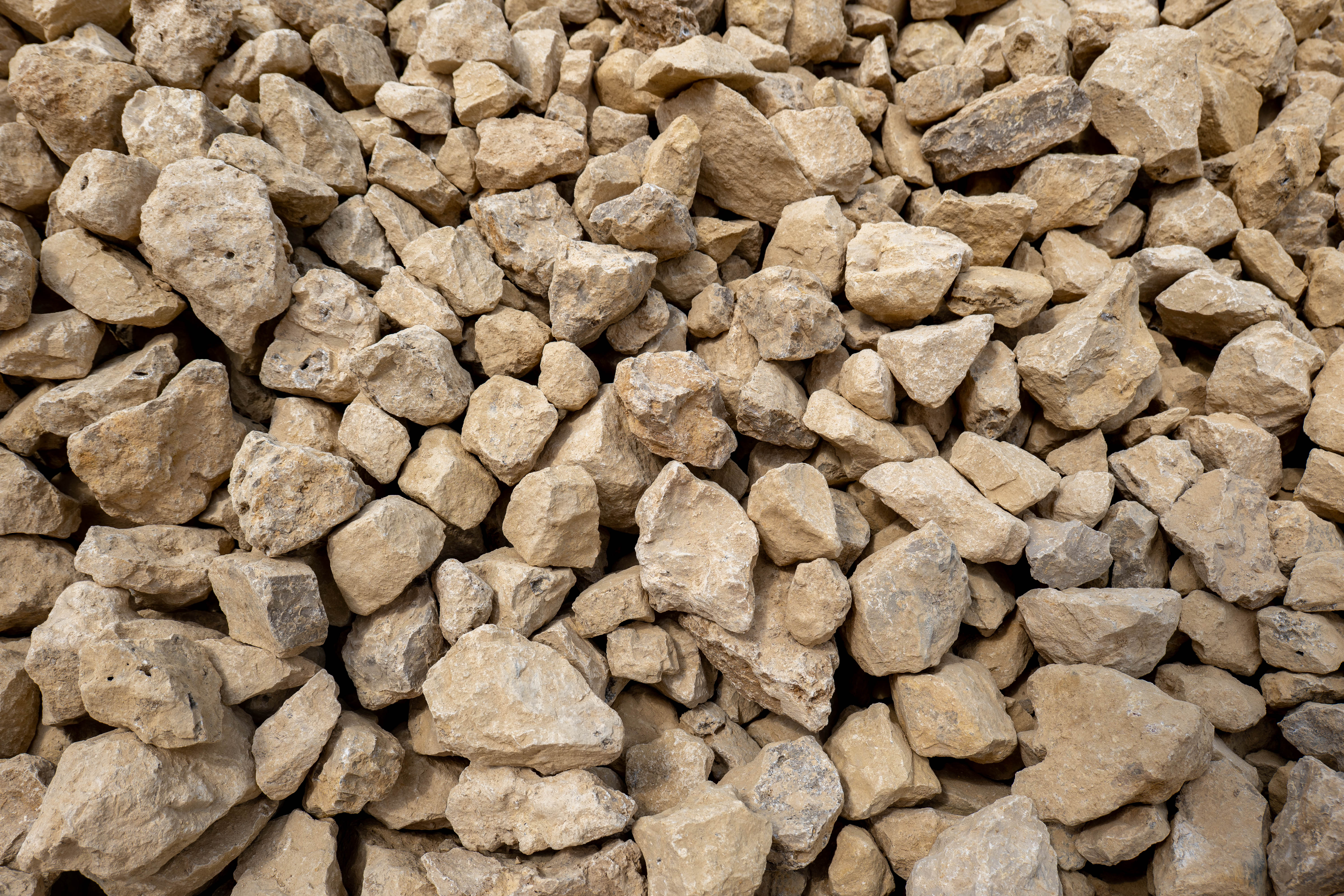 75mm Clean Limestone